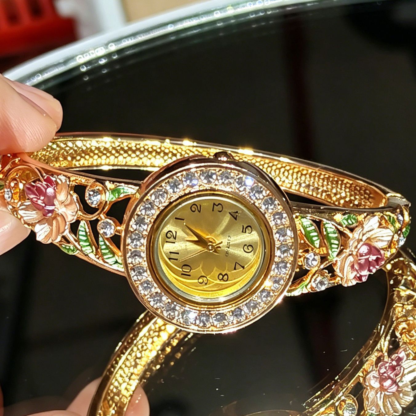 Vintage Gold Enamel Flower Wri - Jewelry Watches Vintage 评论和价格